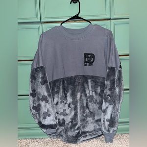 Disney world sweatshirt